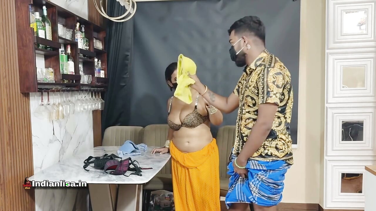 Step Stepson Saw Stepmom Seducing Bra Seller