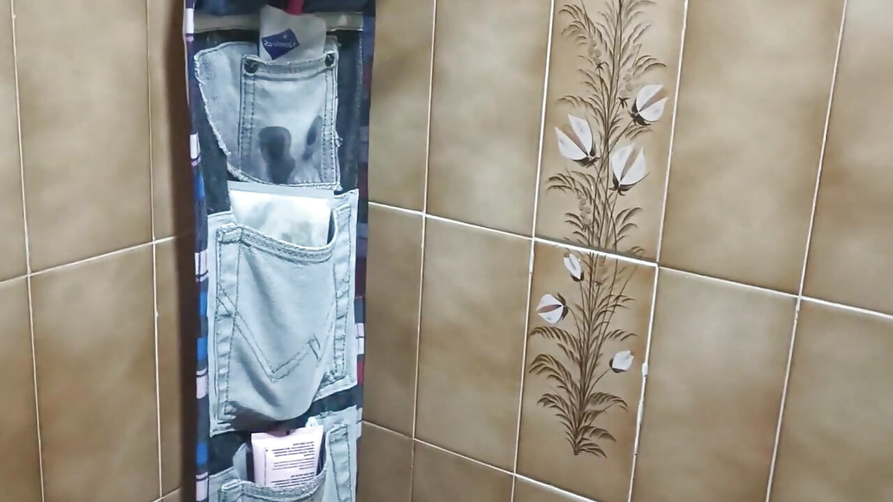 義理の妹を迎えに行くつもりだけど、まだ準備ができていない パート1