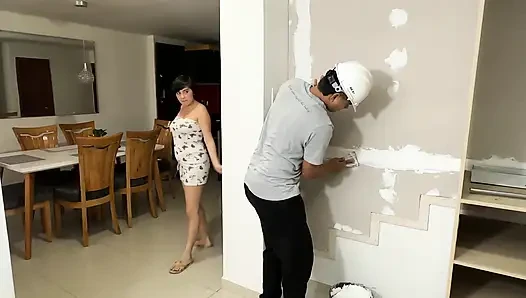 I Hire a Sexy Worker to Come and Repair Some Things in My House but He E...