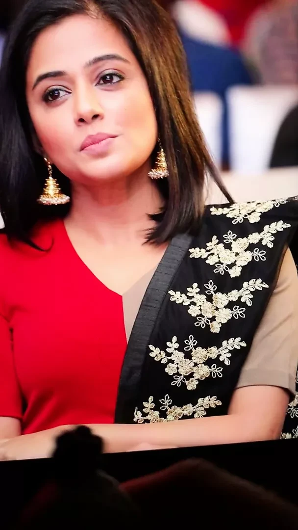 Dusky bitch Priyamani moaning cum tribute1