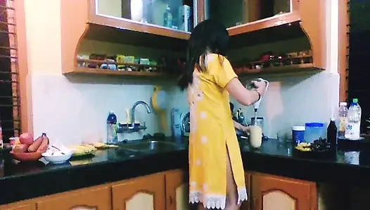 Tatminsiz evli kadın zevk arıyor
