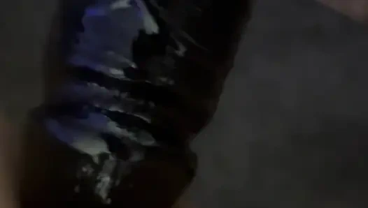 Kız arkadaşım yarağımı emerken oyuncağını alıyor