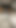 友人の妻が寄り添っている