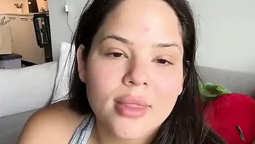 Прямая трансляция с Dani Valentina