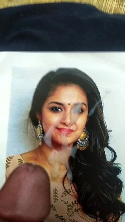 Keerthi suresh cống hiến tinh