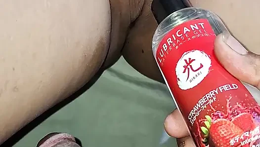 Istri teman bodi montok