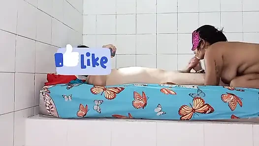 Ngentot pacar saudara tiriku