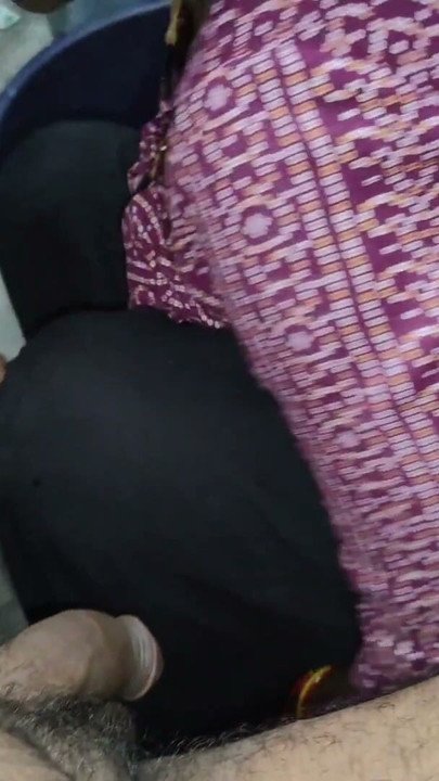 My desi stepsister sucking big Indian dick in bathroom till cum in mouth | Clip 3