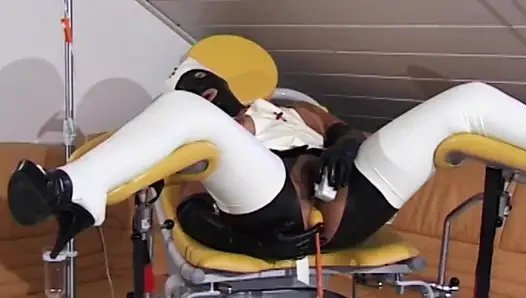 Bdsm seks kölesi cezalandırılıyor!