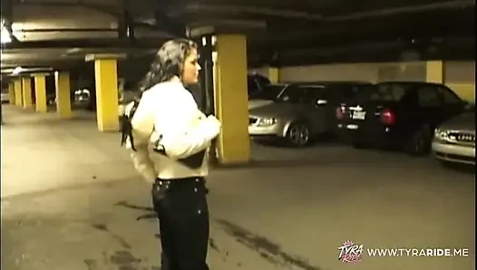 Brunette with Tattoos Gives Blowjob in Car Backseat