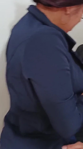 Onvergetelijk moment van "Secretaresse, kom naar mijn kantoor voor een moment, ik heb iets te vertellen!!"
