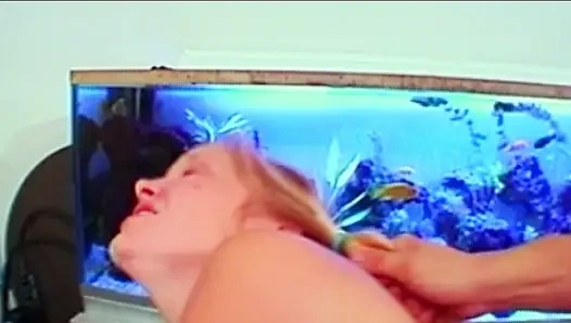 Teenies party - saatler süren vahşi genç sürtükler durmadan grup seks yapıyor!