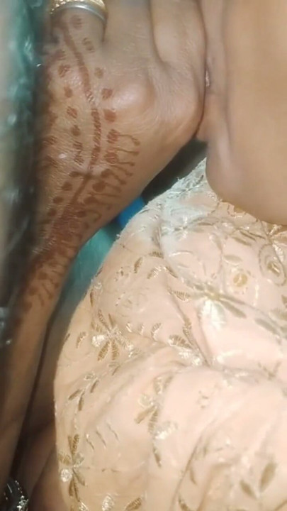 Desi indian soniya bhabi sucking dick | Clip 2