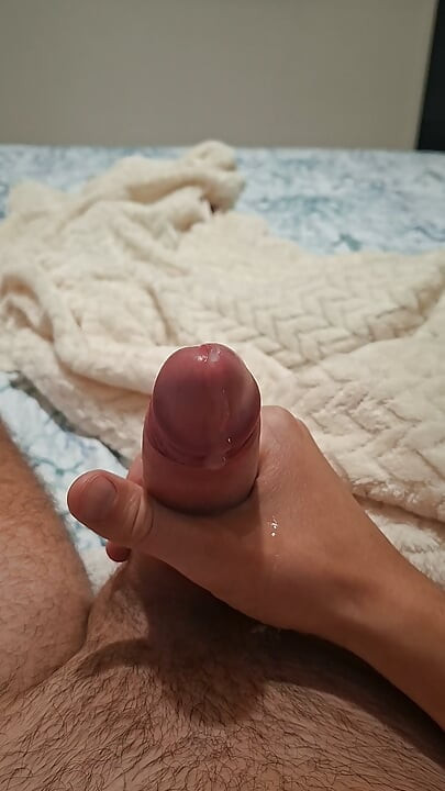 Nekonečný preejakulát a spousta semene, něco takového jsem ještě neviděl