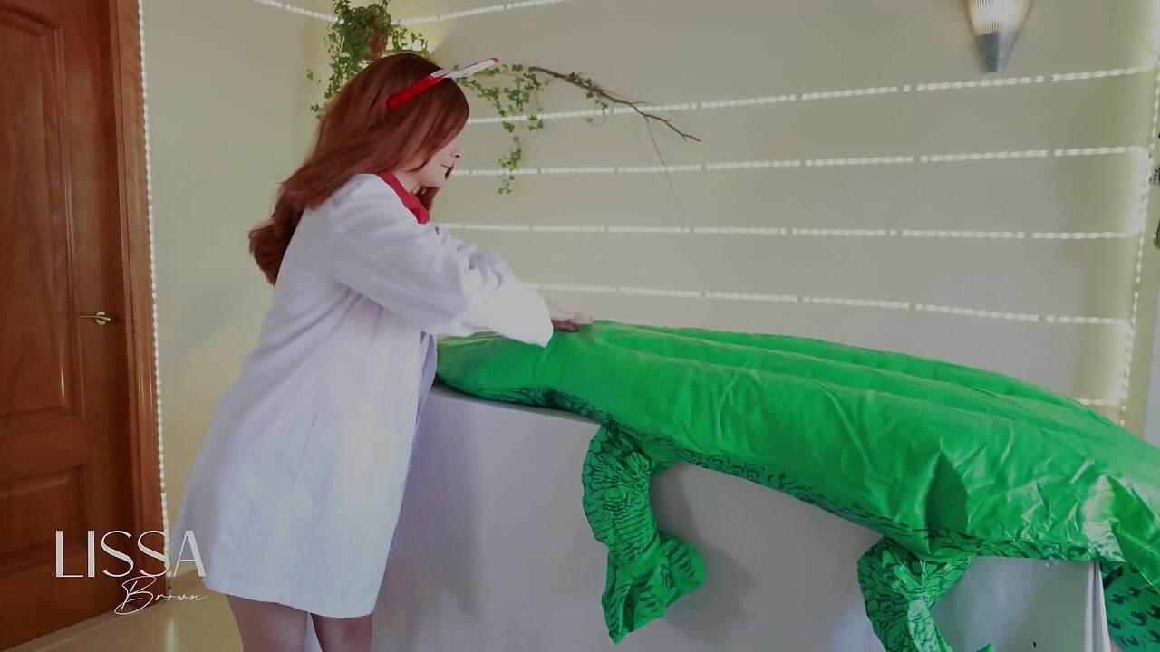 Chirurgia crocodililor gonflabile, asistentă SFW