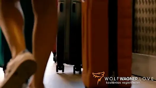 Kencan buta sama tante bejat! Ngentot di kamar hotel dengan mudah! Wolf Wagner