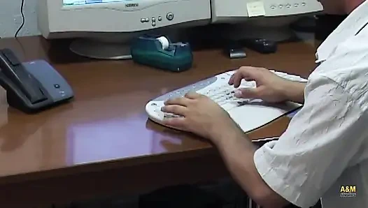 Wanita pembersih cacat.