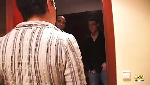 Üvey annem arkadaşlarım ve ben. bölüm 2
