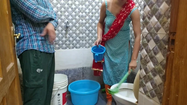Bathroom Fuck with My 18 Year Old Servent! Huge Cumshot on Her Cute Face 4K