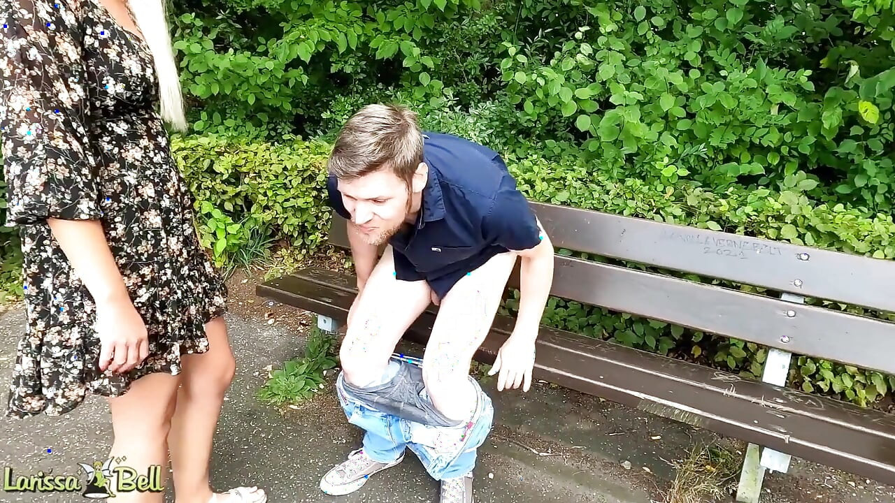 धोखा दिया और पार्किंग में!