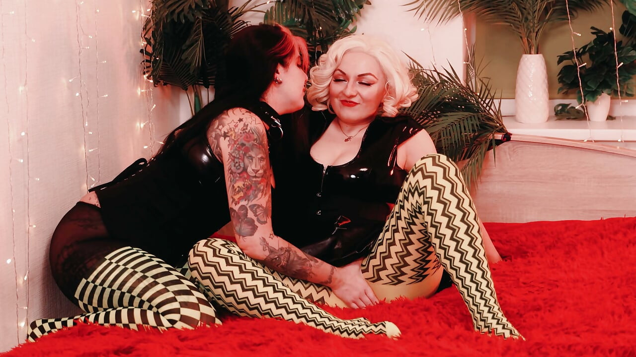 Curvy Lesbian Fetish Play - Blonde and Brunette Worship, Finger & Fuck in Full Fetish Gear