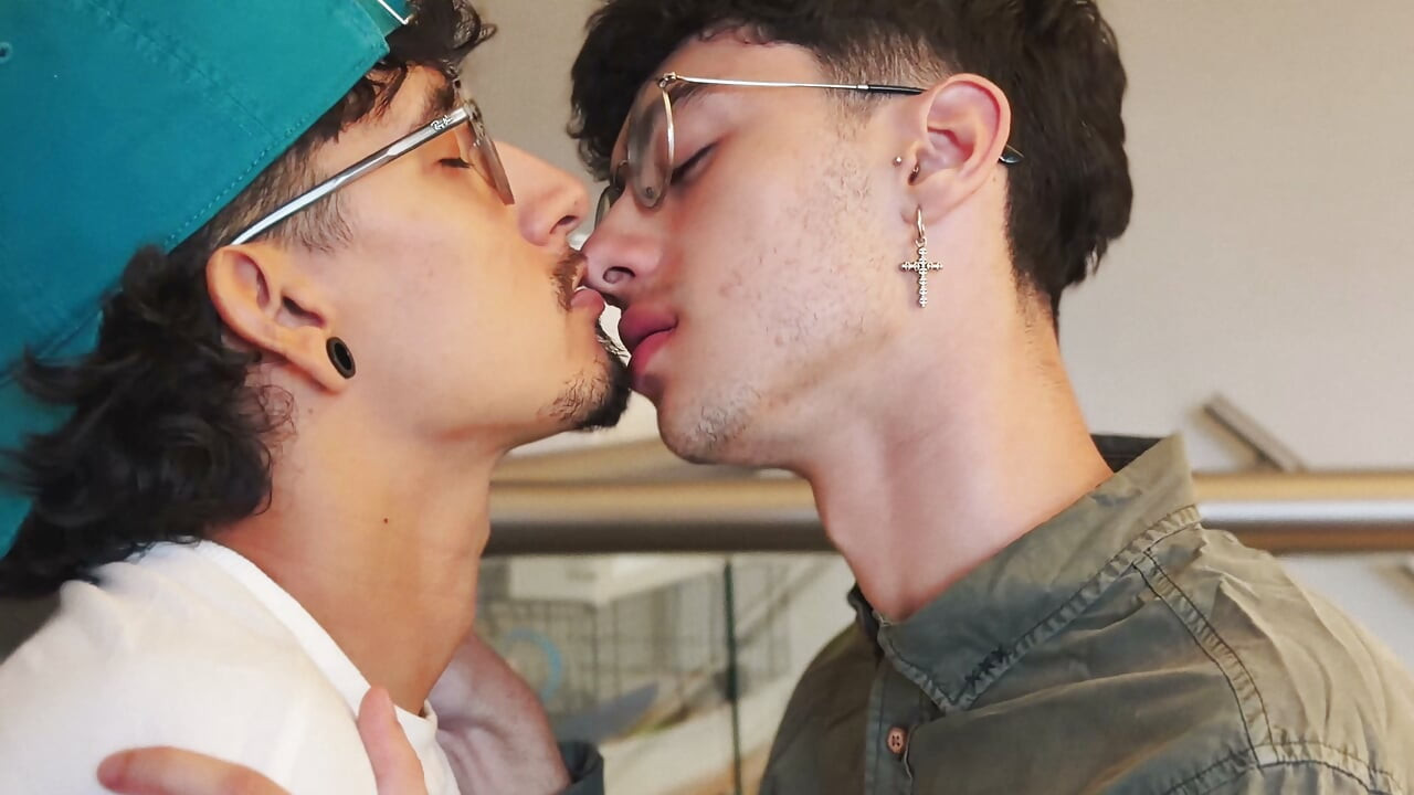 He loved kissing his straight stepbrother so much.