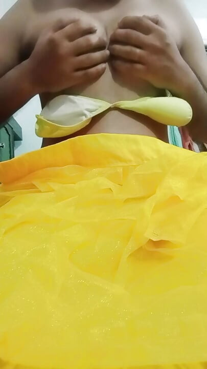 Indian Gay Crossdresser Gaurisissy xxx sex in yellow Lehenga