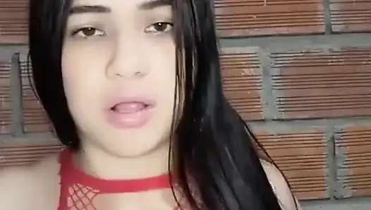 Amateur Fun with a Step Mom and Her Beautiful Tits Yuliethgomez