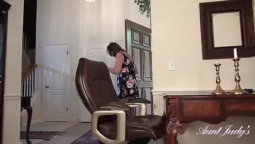 AuntJudys - marie si tante seksi 60 tahun lagi asik nyepong kontolmu (virtual pov)