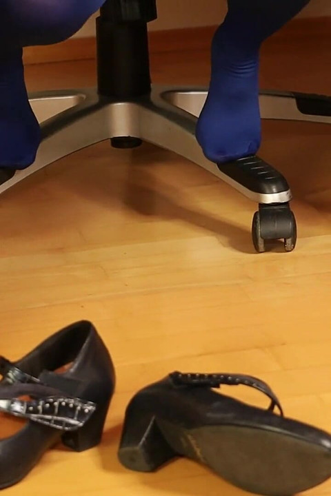 Blue Tights, Mary Jane Heels & Shoeplay Fetish Tease