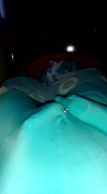 Trying to cum in my blue zentai
