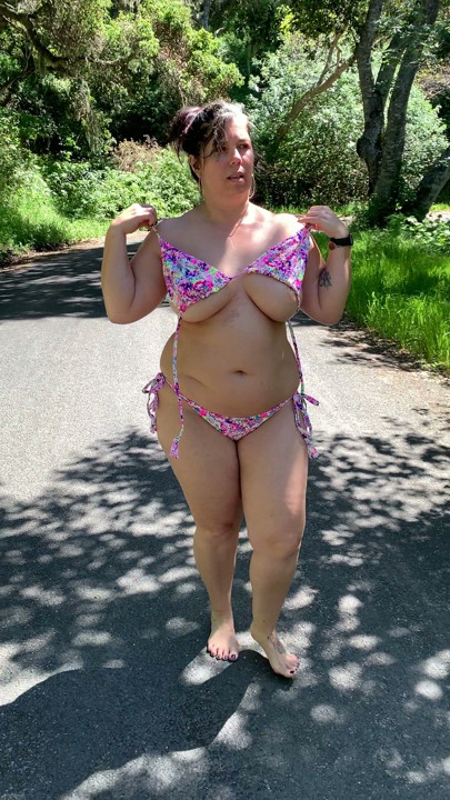 Hot Mom Maxine stripping outside on street in the woods. Very sexy!