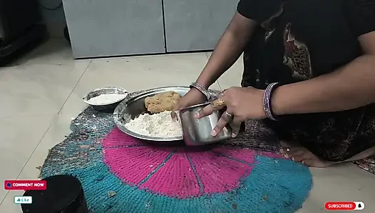 Tight Pussy Indian Stepmom Rough fucked by Horny Boy Viral Video