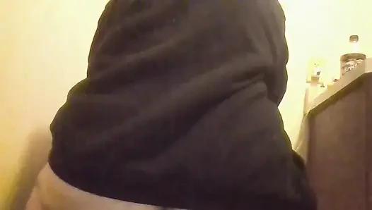 Fisting jariinig paha besar dan pantat sempit dengan toket besar