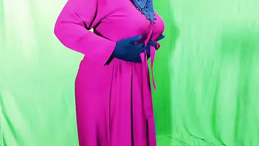 Beautiful Amena Bhabhi has sex indoors wearing a burqa and hijab