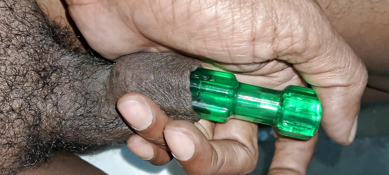 Làm tình với dương vật của tôi