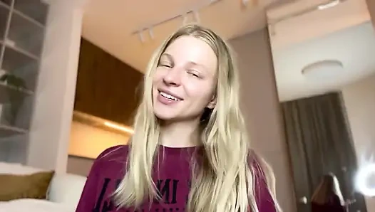 Baskın tanrıça seni yoğun bir şekilde sikiyor