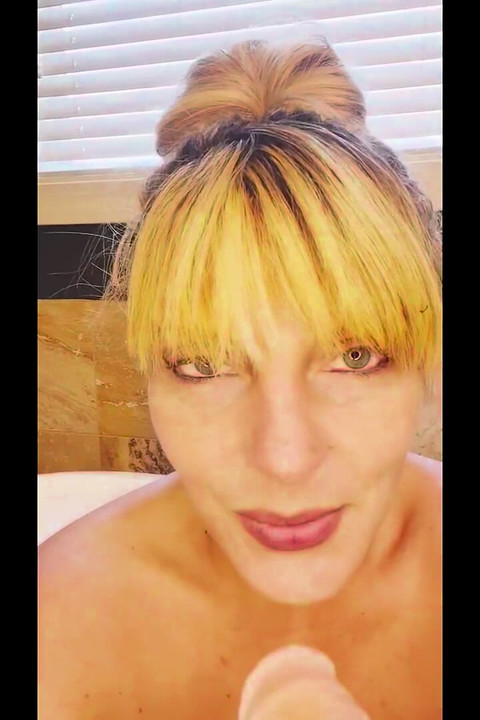 Tinder Date Is Shrunk to Be My Sex Toys