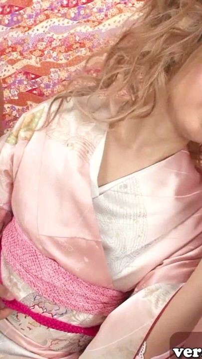 Japanese 18yo hairy college teen at creampie casting | Clip 1