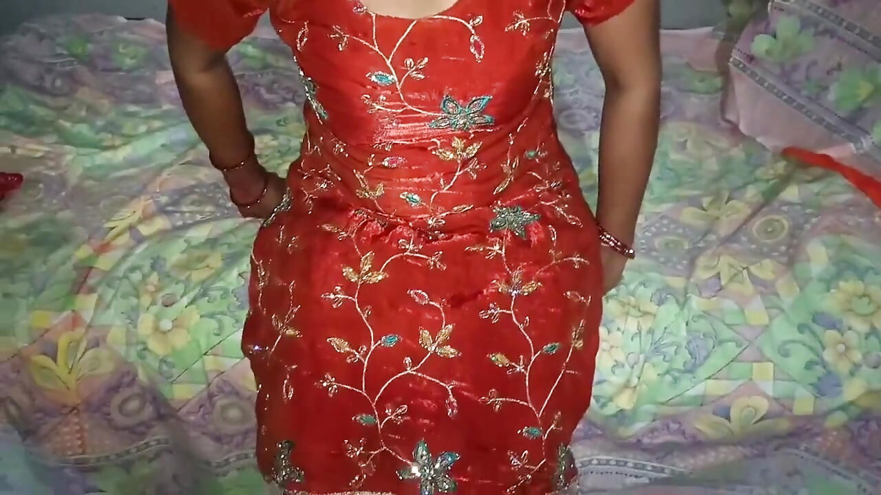 Virgin Young Boy Wants to Play a Sex Game with His Big Boobs Step Stepmother
