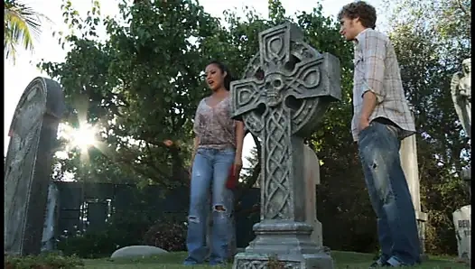 Amına son boşalma ile muhteşem sikiş