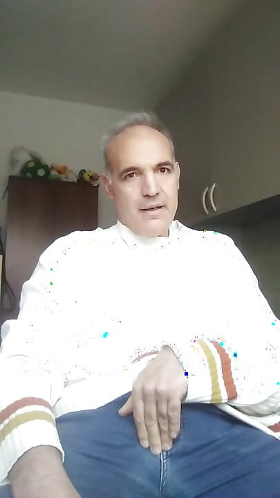 Continuă lecția lui Luca despre cum să-și masturbeze propria pulă