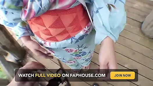 Gheisha asia nyepong kontol besarku