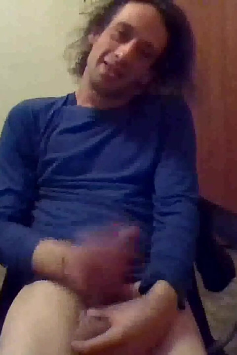 I Wanna Be Sexually Fucked by a Master for Cumming on Their Face
