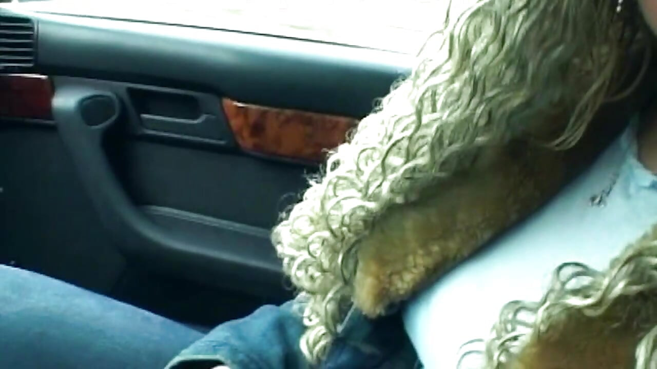 Pierced Pussy Dildo Stretch Squirting in The Car