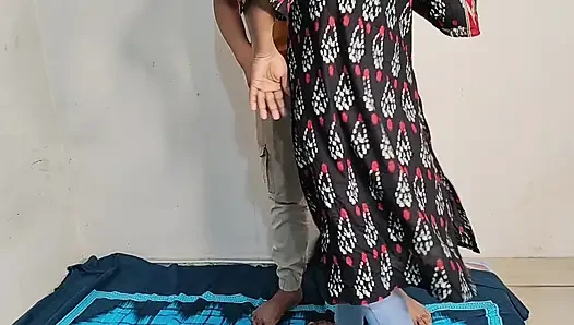 Aku lagi asik akrab sama pacarku!