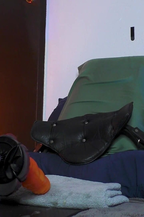 August 2026 Live Cam Show - Ricky Cage Gets Machine-fucked!