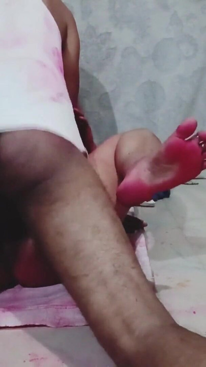 If Desi Bhabhi's husband did not come home in Holi, then Holi was celebrated with brother-in-law, so brother-in-law… | Clip 3