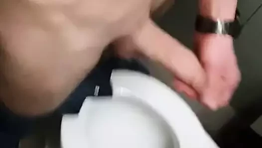 umumi tuvalette mastürbasyon (nocum)