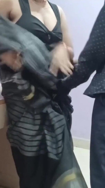 Thrilling moment from "Part 2 , Indian sexy stepmom caught by stepson while talking to her boyfriend Hindi Step Mom Hindi Audio"